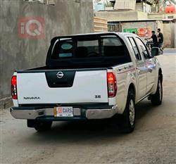 نیسان نەڤارا